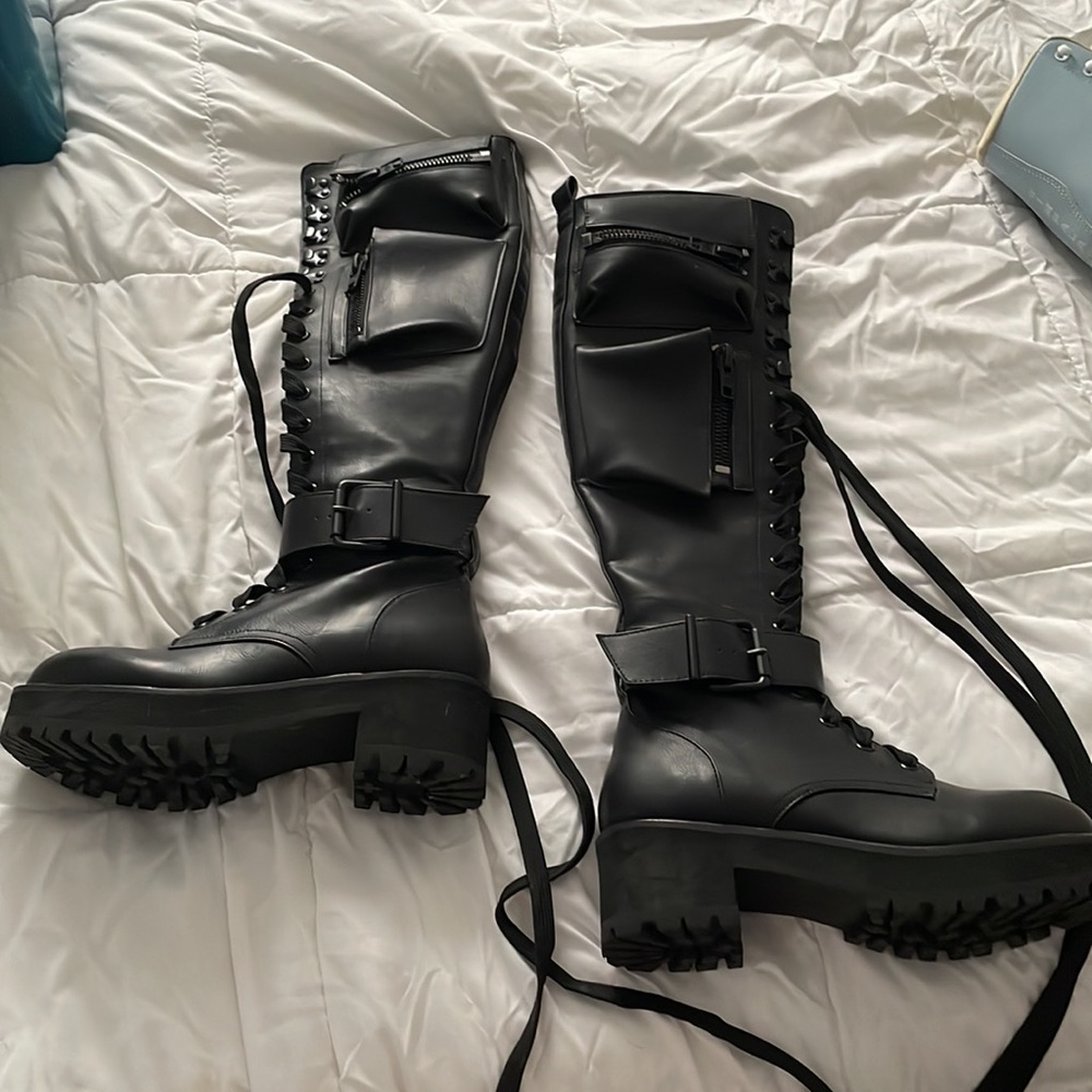 Obsidian Pocket Combat Boots